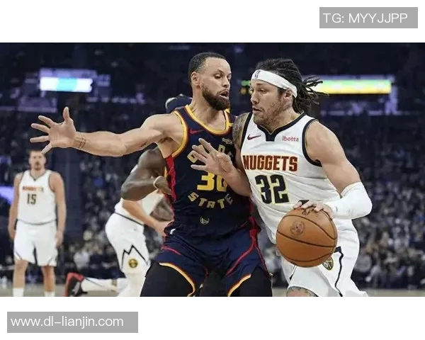 骑士勇士巅峰对决NBA篮球直播精彩瞬间全程回顾